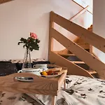 Tylda Apartment *