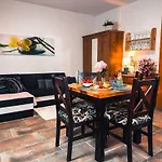 Tylda Apartment