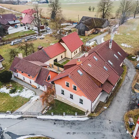 Tylda Apartamento Lhota (Zdar nad Sazavou)