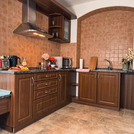 Tylda * Lhota (Zdar nad Sazavou)